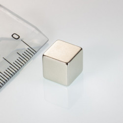 Neodymium magnet prism 9x9x9 N 150 °C, VMM8SH-N45SH