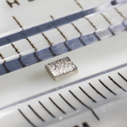 Neodymium magnet-segment R4,80xr4,20x27°x2,4 N 150 °C, VMM8SH-N45SH