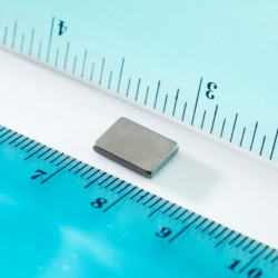 Neodymium magnet prism 10x7x1,5 P 180 °C, VMM6UH-N38UH