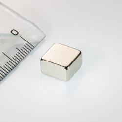 Neodymium magnet prism 10x10x6 N 80 °C, VMM4-N35