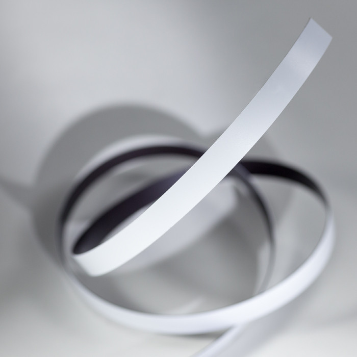 Magnetic band 10x0,6 mm white