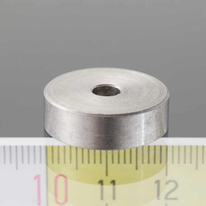 Magnetic lens / pot magnet dia. 20 x height 6 mm, inner hole for screw dia. 4,5, SmCo magnet