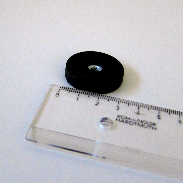 Magnetic lens / pot magnet, rubber-coated, dia. 31x6-M5-6H
