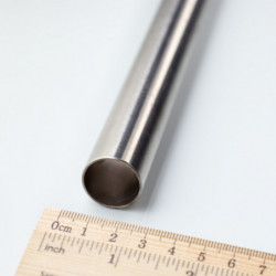 Stainless steel tube with the diameter of 22 x 1 mm, seamless, length 1 m - 1.4301