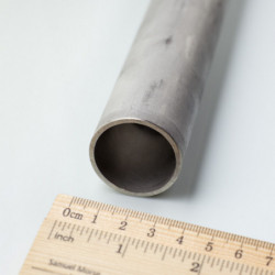 Stainless steel tube with the diameter of 33,7 x 2 mm, seamless, length 1 m - 1.4301