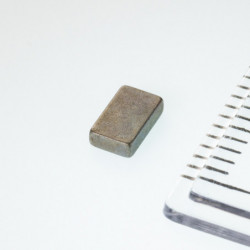 Neodymium magnet prism 5x3x1,3 P 180 °C, VMM5UH-N35UH